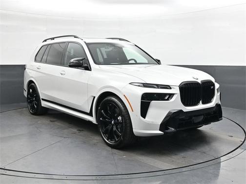2026 BMW X7 M60i