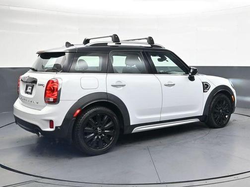 Light White 2020 MINI Countryman Cooper S