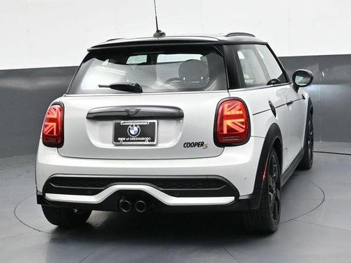 2022 MINI Hardtop Cooper S