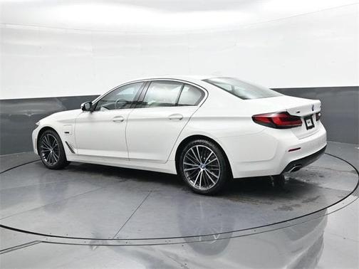 2022 BMW 530e 530e xDrive