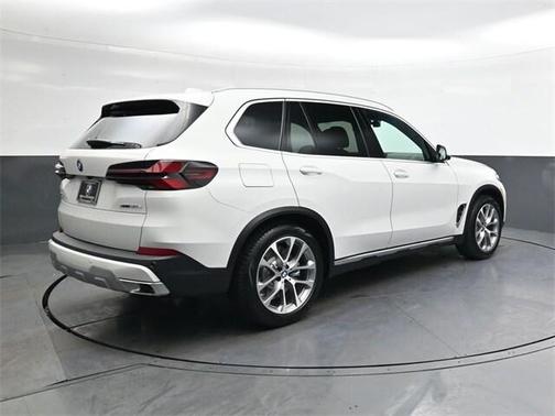 2026 BMW X5 PHEV xDrive50e