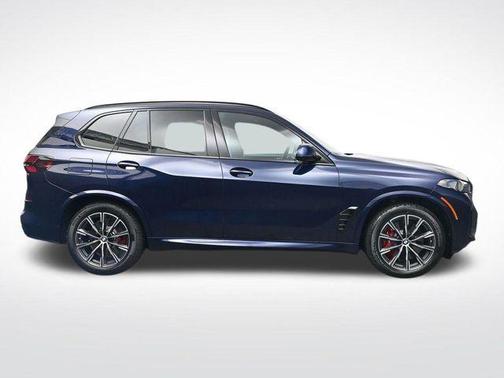 Tanzanite Blue II Metallic 2026 BMW X5 PHEV xDrive50e