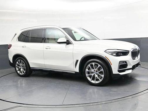 Alpine White 2021 BMW X5 PHEV xDrive45e