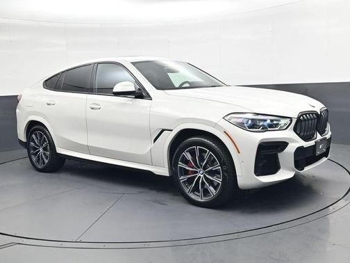 2022 BMW X6 xDrive40i