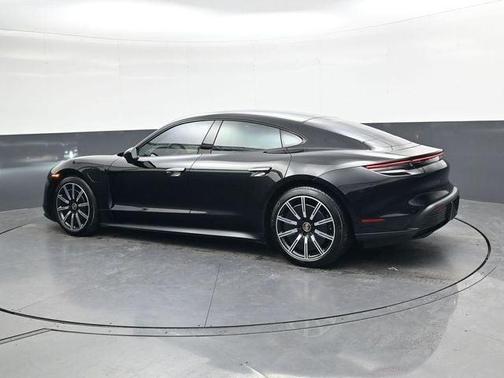 2021 Porsche Taycan Base