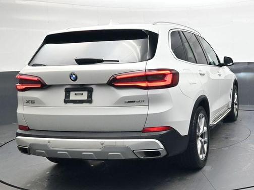 2023 BMW X5 sDrive40i