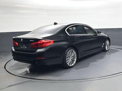2020 BMW 530 i