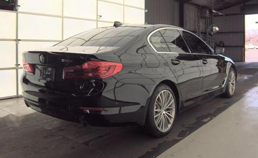 2020 BMW 530 i