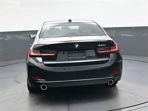 2024 BMW 330 i