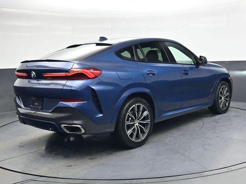2022 BMW X6 xDrive40i