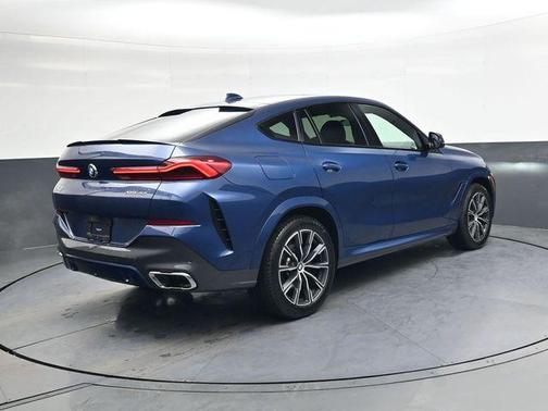 2022 BMW X6 xDrive40i
