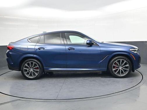 2022 BMW X6 xDrive40i