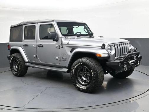 Billet Silver Metallic Clearcoat 2020 Jeep Wrangler Unlimited Sahara