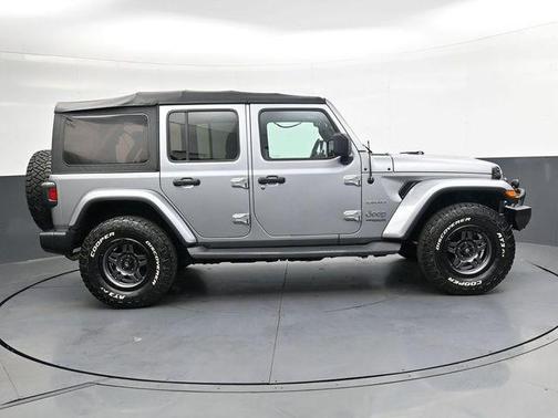 Billet Silver Metallic Clearcoat 2020 Jeep Wrangler Unlimited Sahara