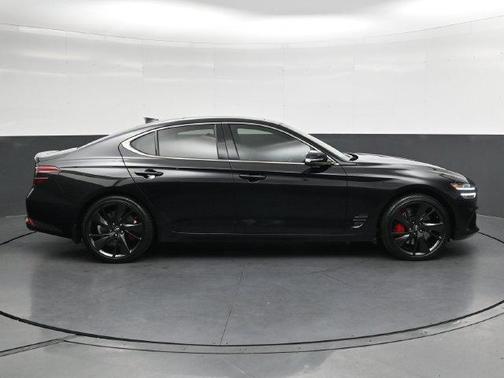 Vik Black 2022 Genesis G70 3.3T