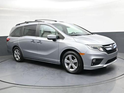 Lunar Silver Metallic 2019 Honda Odyssey EX-L