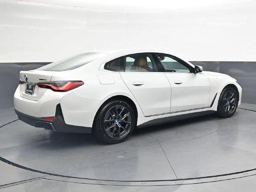 Mineral White Metallic 2024 BMW i4 Gran Coupe eDrive35