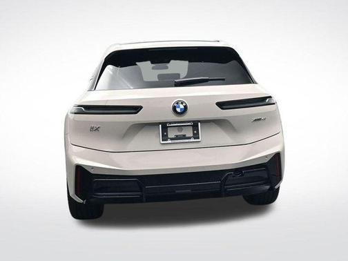 2026 BMW iX xDrive45
