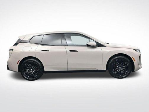 Dune 2026 BMW iX xDrive45