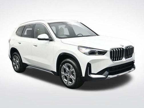 Alpine White 2026 BMW X1 xDrive28i
