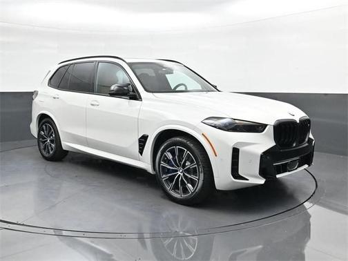 2026 BMW X5 M60i