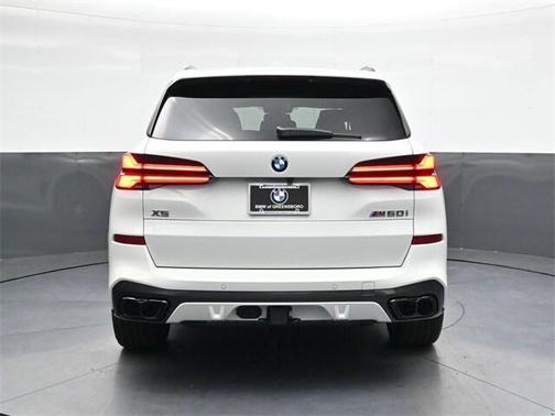 2026 BMW X5 M60i