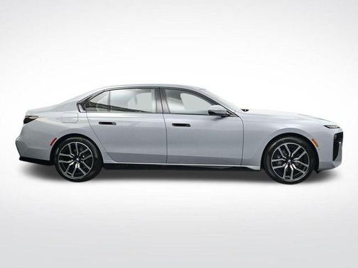 Gray Metallic 2026 BMW 740 i xDrive