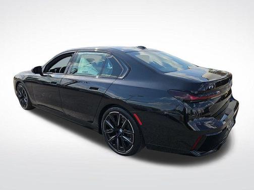 2025 BMW i7 xDrive60