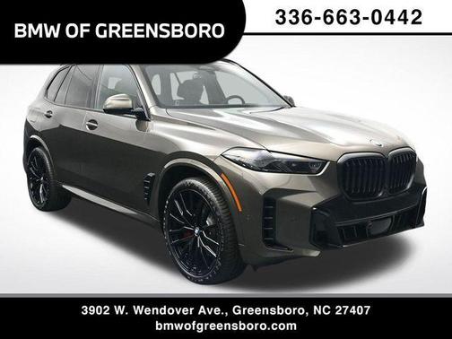 Manhattan Green Metallic 2026 BMW X5 xDrive40i