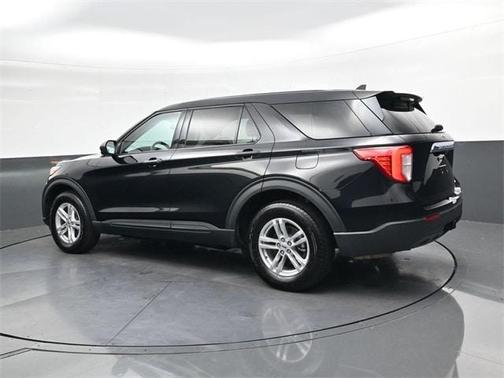 2022 Ford Explorer Base