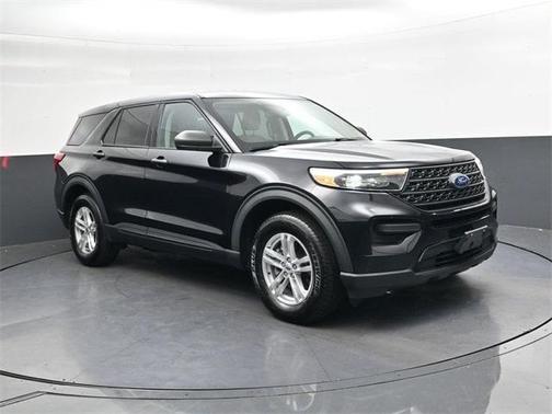 2022 Ford Explorer Base