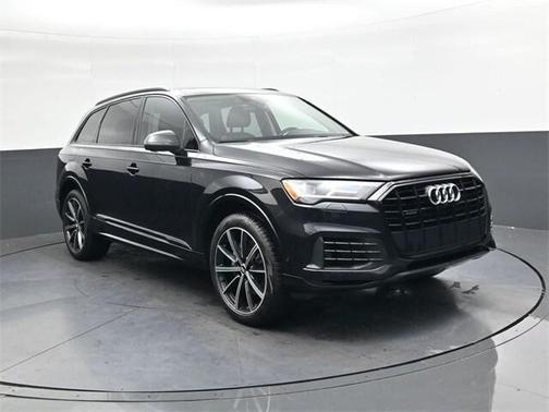 2020 Audi Q7 55 quattro Premium Plus