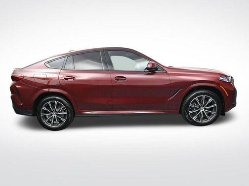 Aventurin Red Metallic 2026 BMW X6 xDrive40i