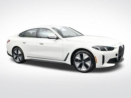 Alpine White 2026 BMW i4 Gran Coupe eDrive40