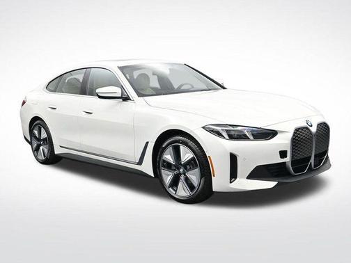 Alpine White 2026 BMW i4 Gran Coupe eDrive40