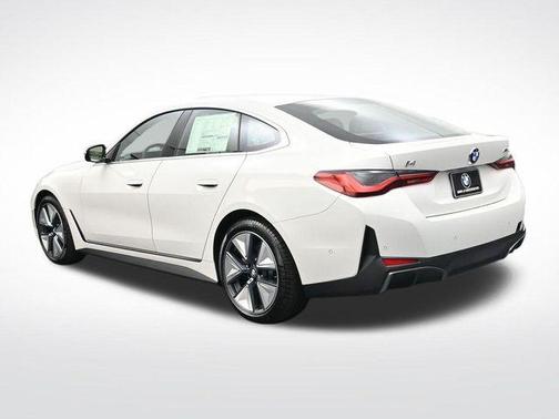Alpine White 2026 BMW i4 Gran Coupe eDrive40