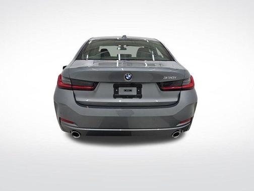 2023 BMW 330 i