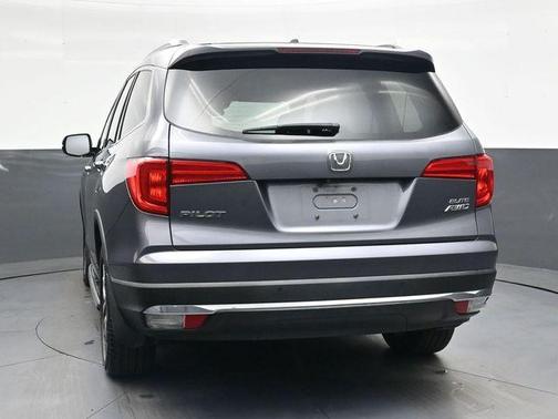 Modern Steel Metallic 2016 Honda Pilot Elite