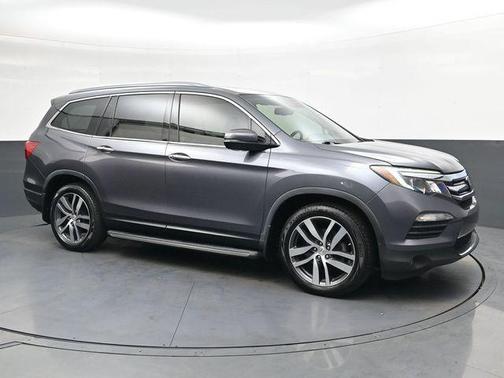 Modern Steel Metallic 2016 Honda Pilot Elite