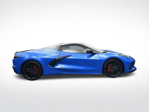 2025 Chevrolet Corvette Stingray w/3LT