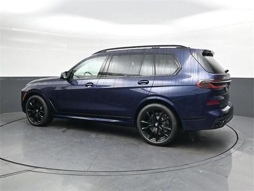 2026 BMW X7 M60i