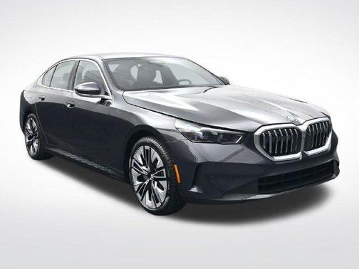 Dark Graphite Metallic 2026 BMW i5 xDrive40
