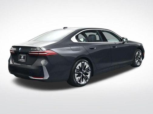 2026 BMW i5 xDrive40