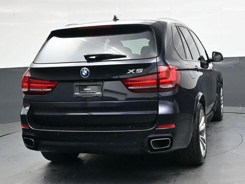 Carbon Black Metallic 2017 BMW X5 xDrive35i
