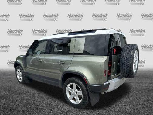 2021 Land Rover Defender 110 SE