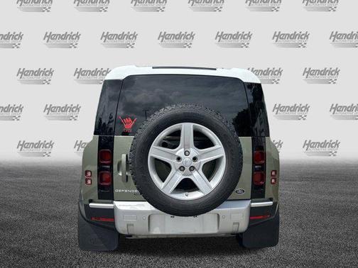 2021 Land Rover Defender 110 SE