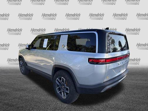 2023 Rivian R1S Adventure