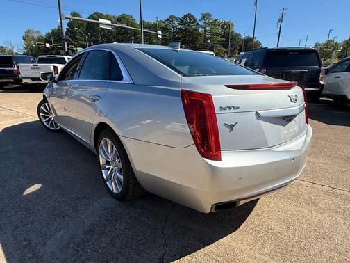 2016 Cadillac XTS Luxury