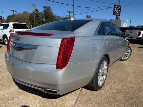 2016 Cadillac XTS Luxury