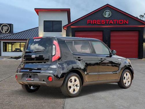 2017 Kia Soul Base